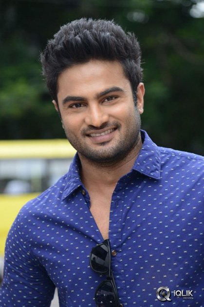 Sudheer-Babu-at-Krishnamma-Kalipindi-Iddarini-Special-Show-Press-Meet